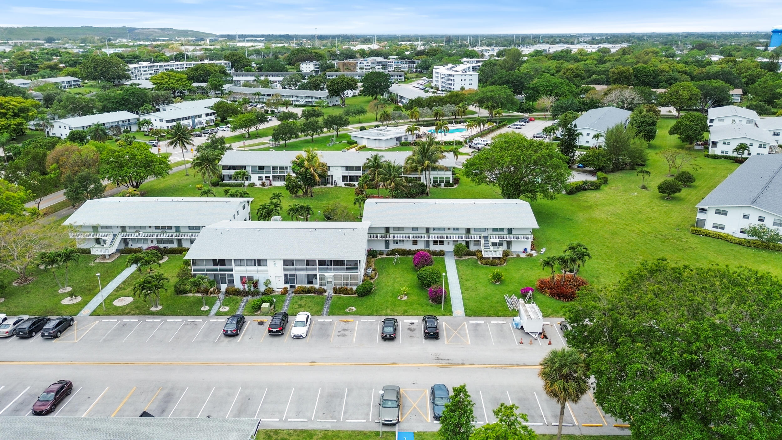 392 Markham R Deerfield Beach, FL 33442 - Photo 25 of 30 27_dji_0164