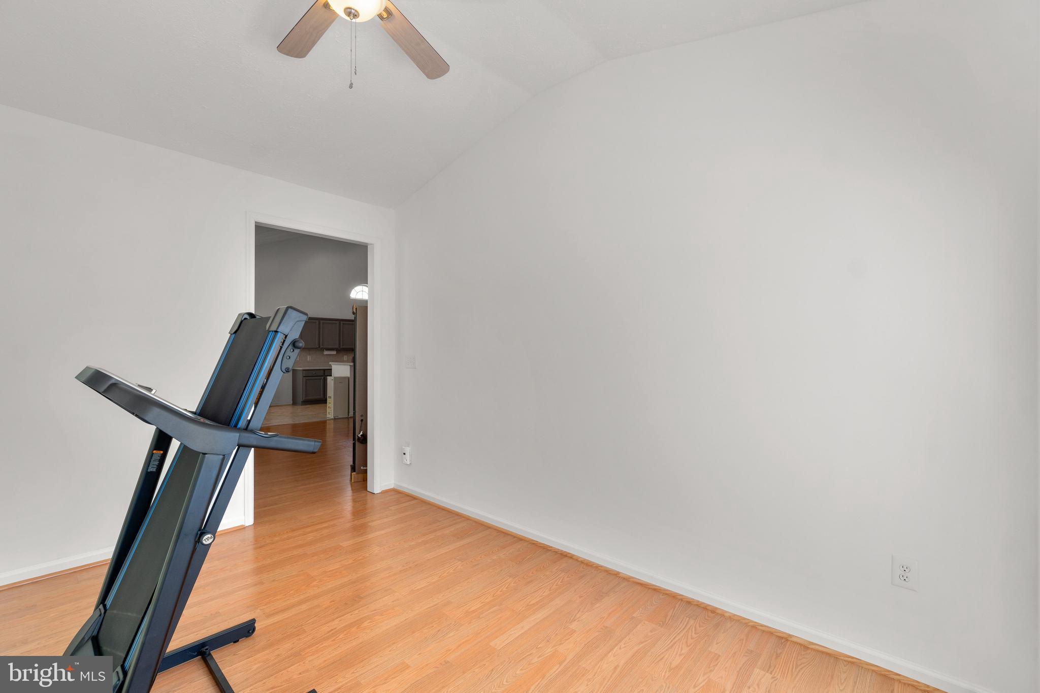 7724 Rotherham Drive Hanover, MD 21076 - Photo 21 of 47 Sunroom