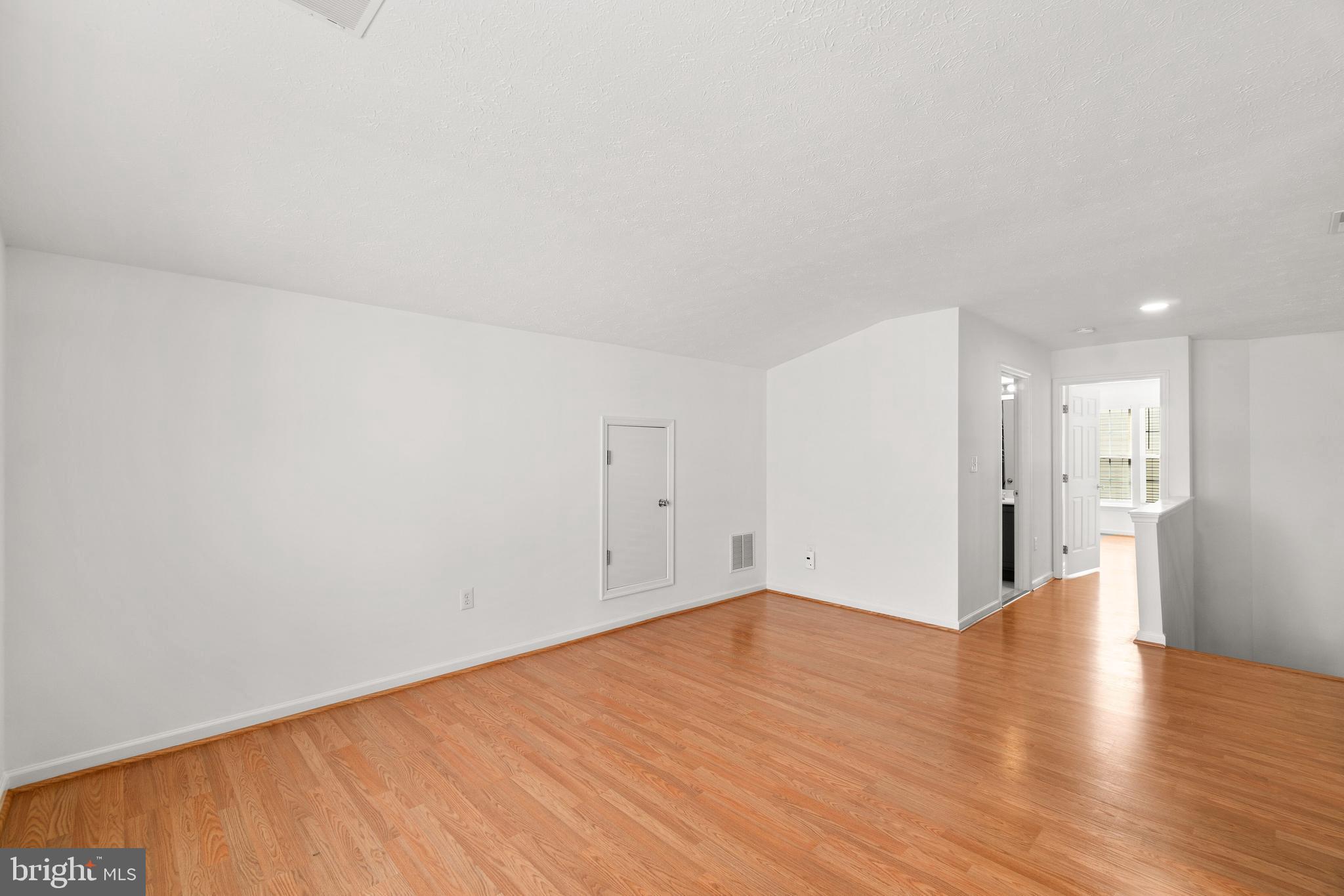 7724 Rotherham Drive Hanover, MD 21076 - Photo 31 of 47 Gallery Image 31