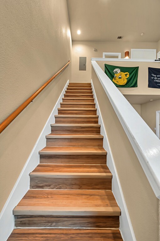 2410 2nd Street South, Unit 1056 Waco, TX 76706 - Photo 16 of 37 a view of entryway