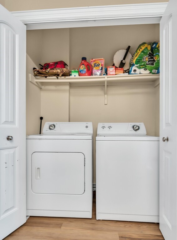 2410 2nd Street South, Unit 1056 Waco, TX 76706 - Photo 23 of 37 a utility room with dryer and washer