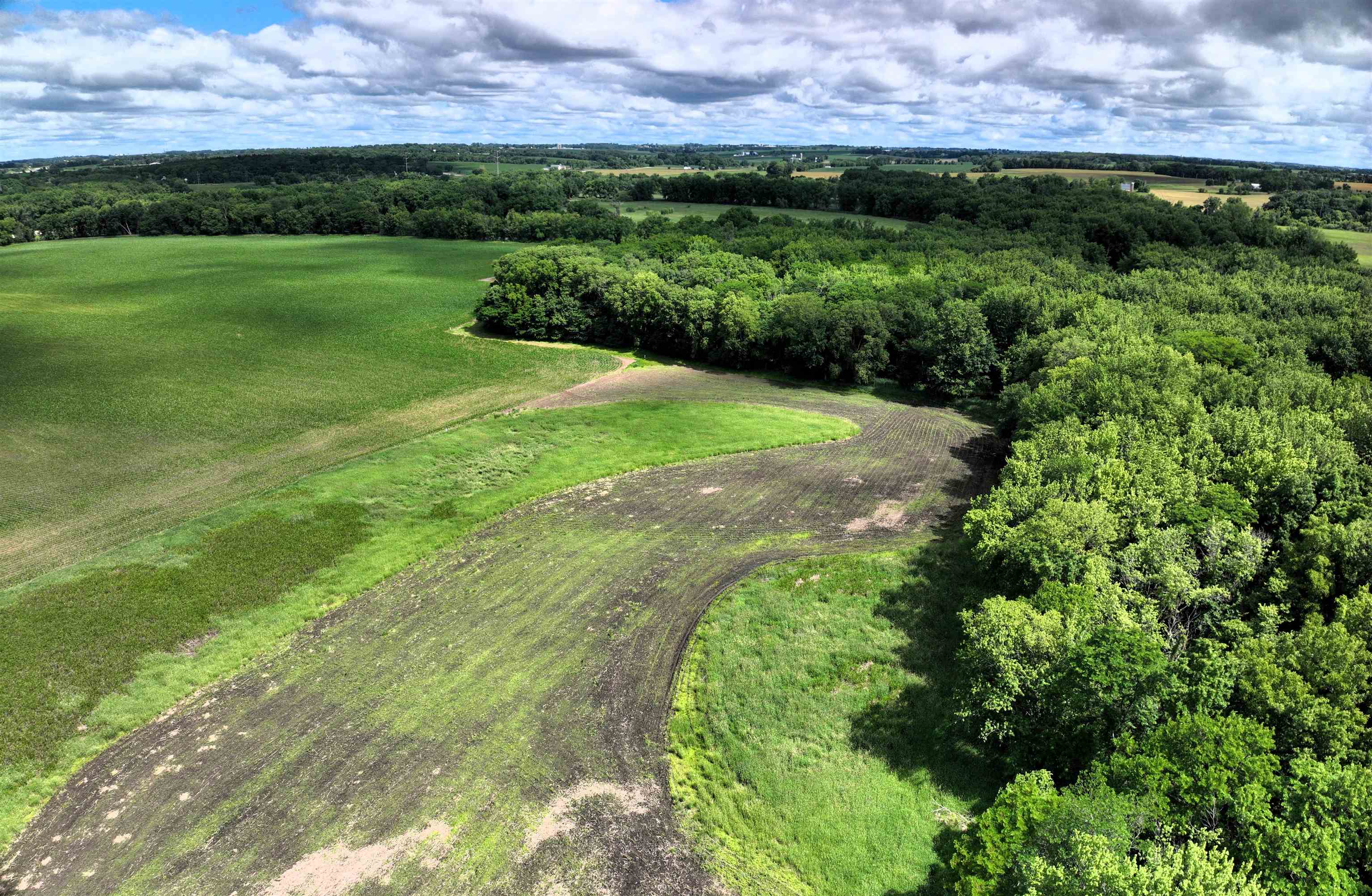 89.14-acres Smokey Hollow Road Freeport, IL 61032 - Photo 15 of 15