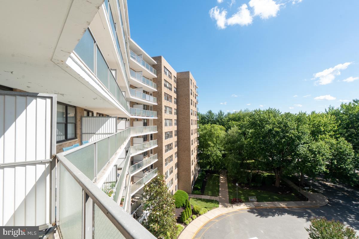 1600 Hagys Ford Road, Unit 7T Penn Valley, PA 19072 - Photo 12 of 24 Balcony