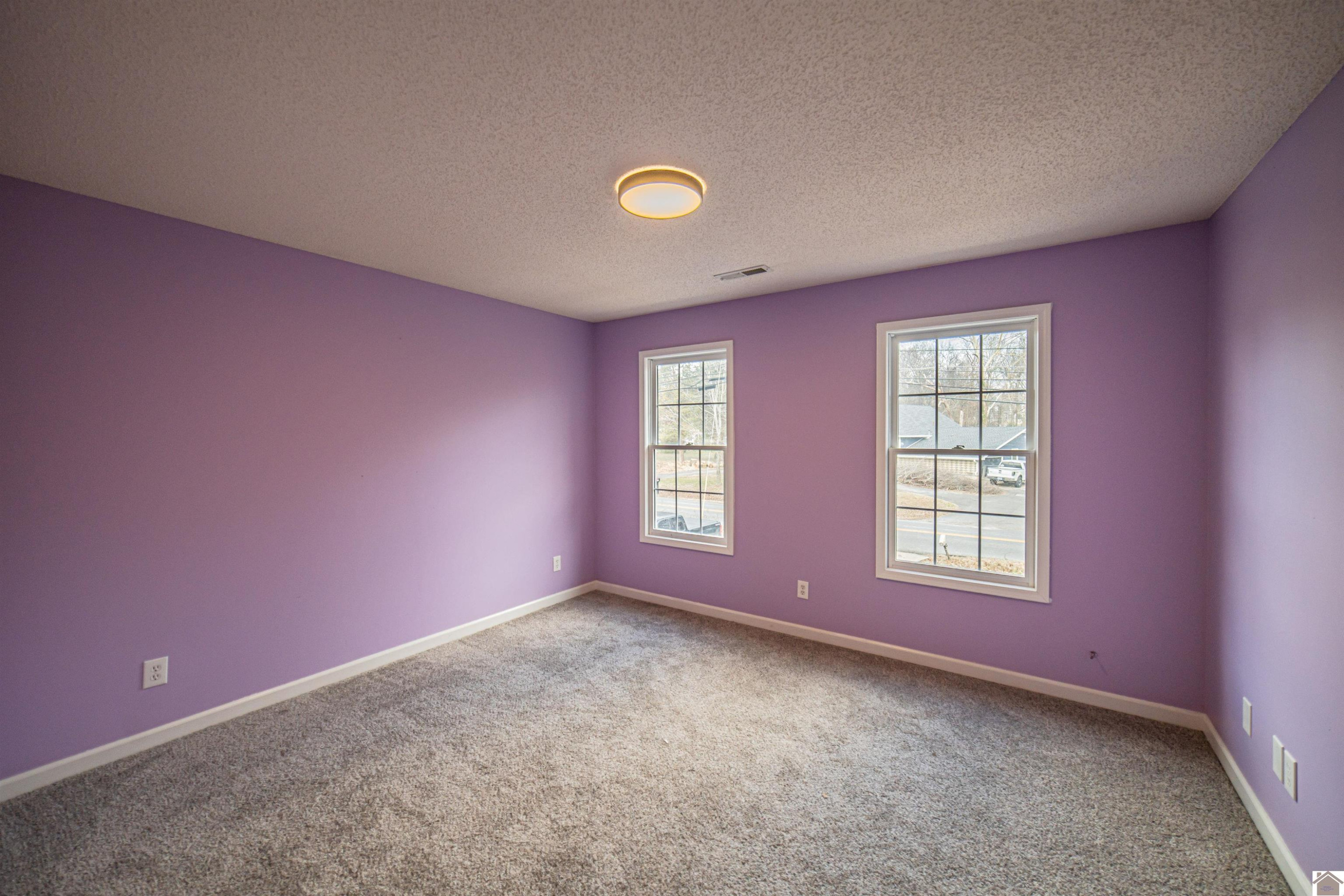 4010 Clinton Road Paducah, KY 42001 - Photo 25 of 37 Bedroom 2 with walk-in closet