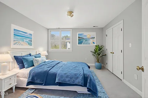 $1,099,000 | 105 Headlands Lane, Cary, NC 27518