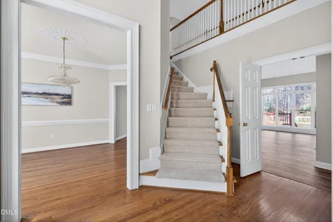 $1,099,000 | 105 Headlands Lane, Cary, NC 27518