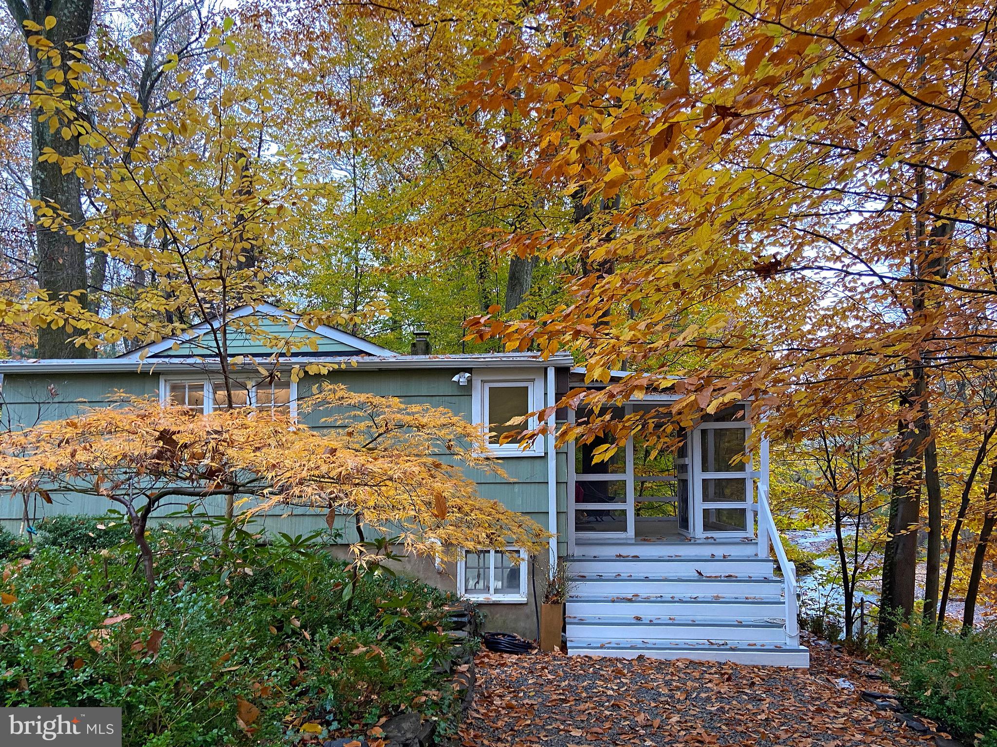 27 Jacobs Creek Road Ewing, NJ 08628 - Photo 1 of 29 Gallery Image 1