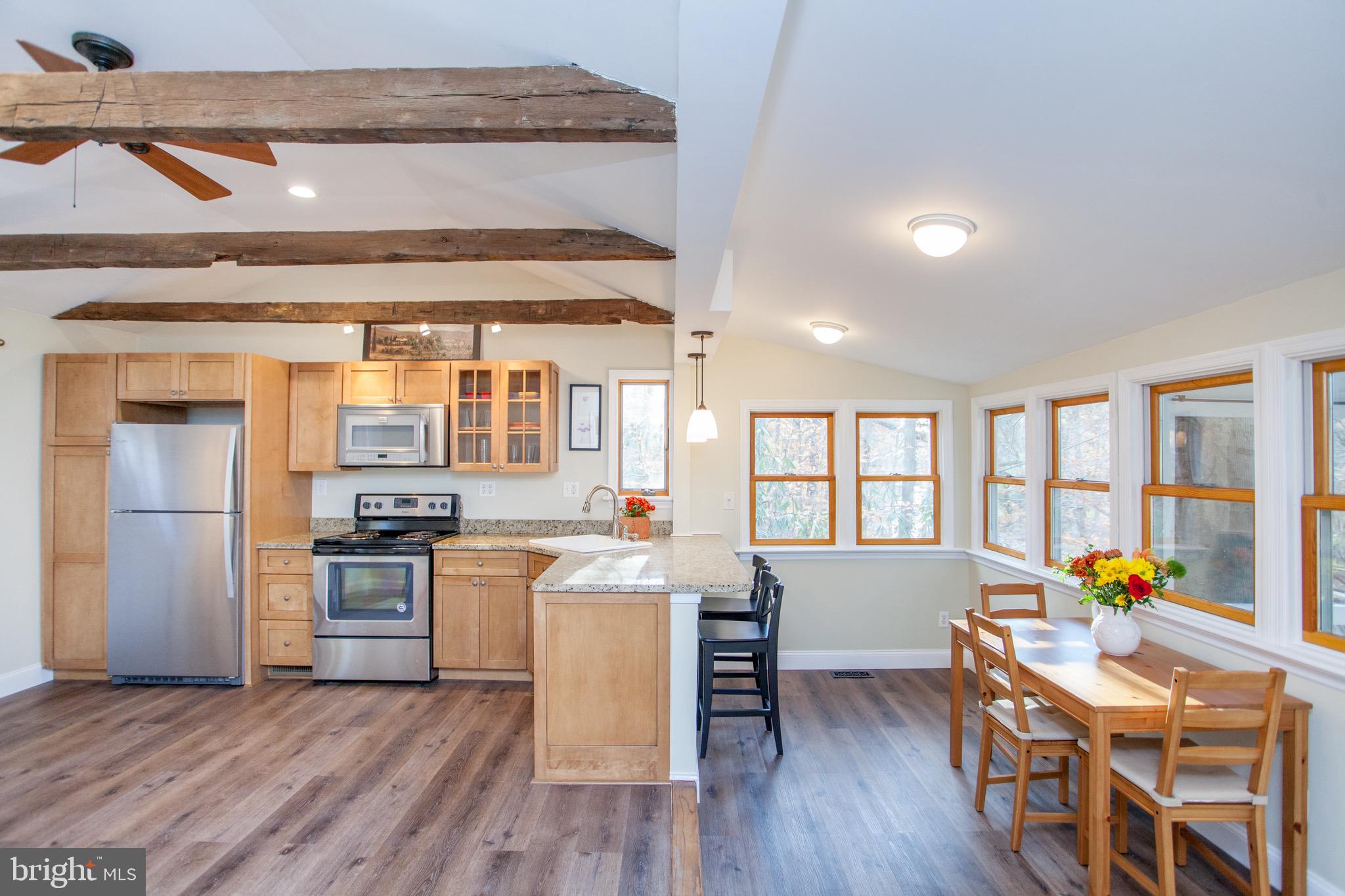 27 Jacobs Creek Road Ewing, NJ 08628 - Photo 7 of 29 Gallery Image 7