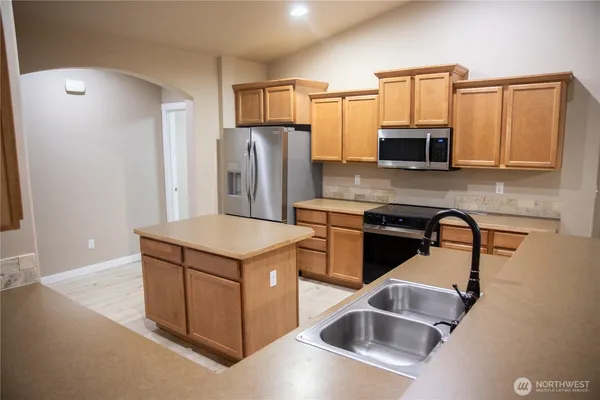 $469,000 | 1324 East Polk Court, Moses Lake, WA 98837