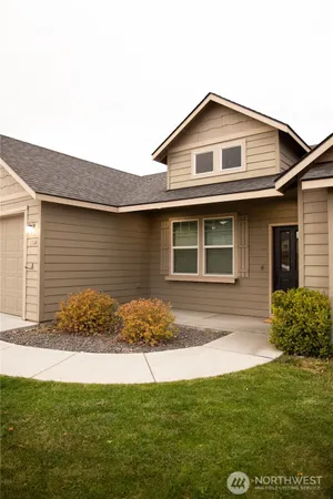 $469,000 | 1324 East Polk Court, Moses Lake, WA 98837