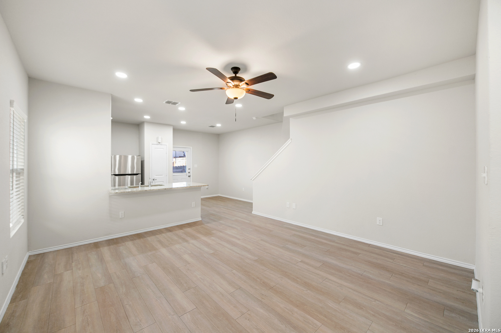 7356 Misty Ridge Converse, TX 78109 - Photo 4 of 40