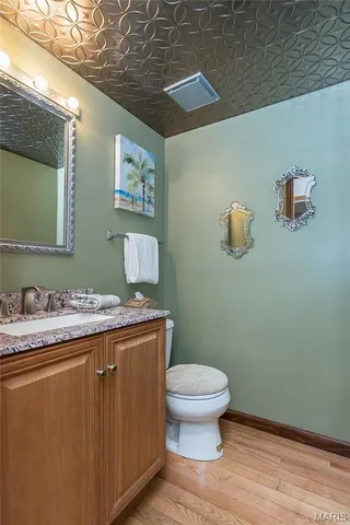 $625,000 | 1620 Chalmers Drive, Chesterfield, MO 63017