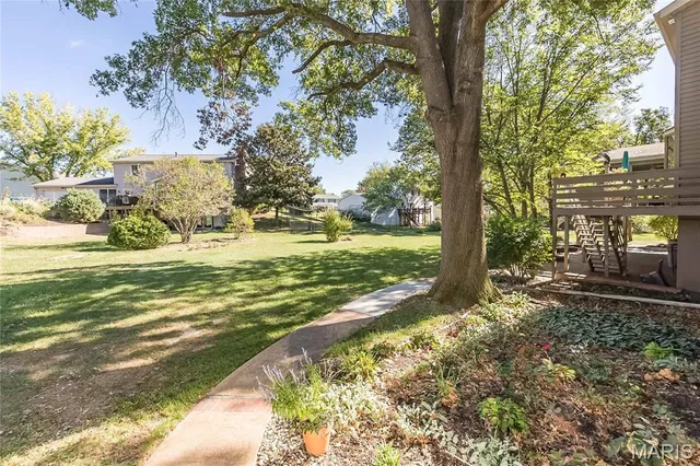 $625,000 | 1620 Chalmers Drive, Chesterfield, MO 63017