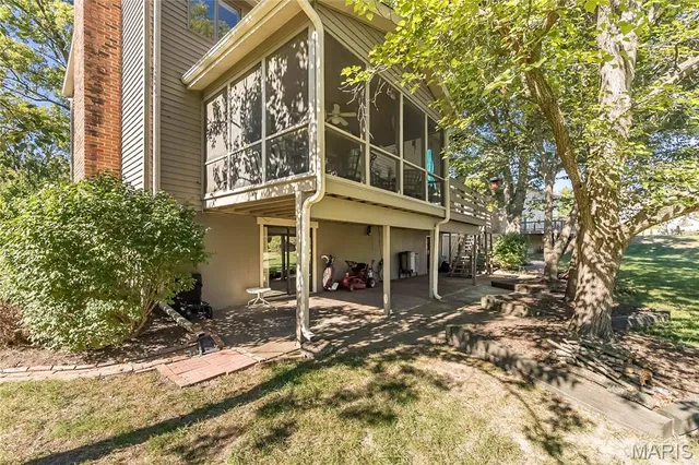 $625,000 | 1620 Chalmers Drive, Chesterfield, MO 63017