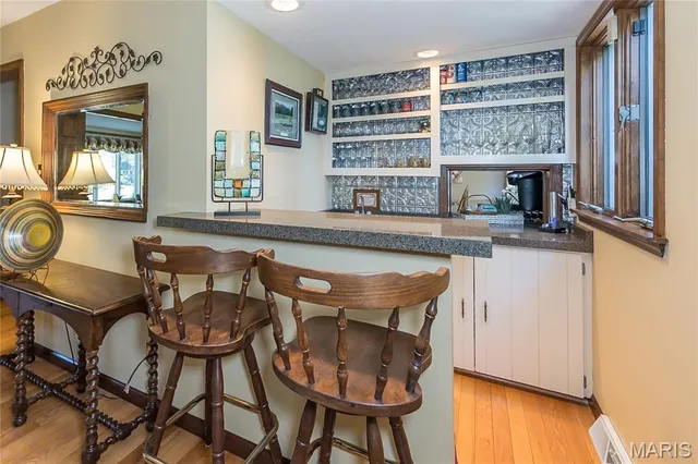 $625,000 | 1620 Chalmers Drive, Chesterfield, MO 63017