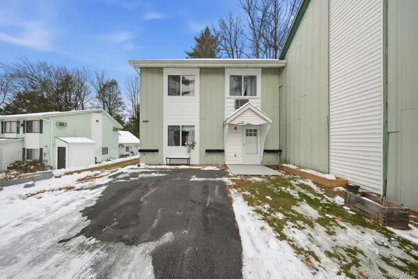 $265,000 | 17 Elizabeth Way, Kiamesha Lake, NY 12751