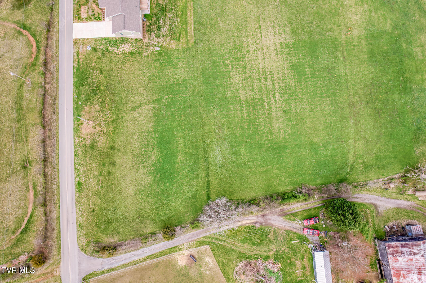 138 Baskett Road, Unit 1 Limestone, TN 37681 - Photo 4 of 19 138 Baskett Rd-4