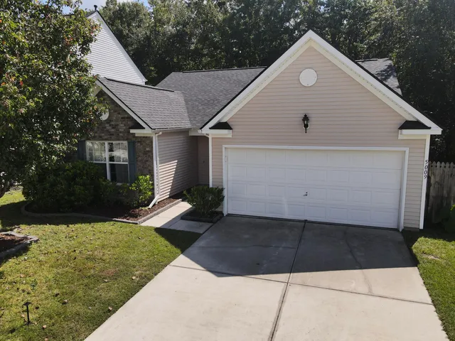 $329,000 | 5009 Whitfield Court, Summerville, SC 29485