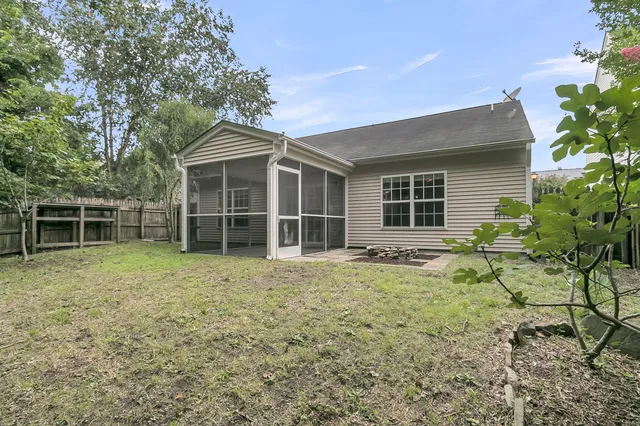 $329,000 | 5009 Whitfield Court, Summerville, SC 29485