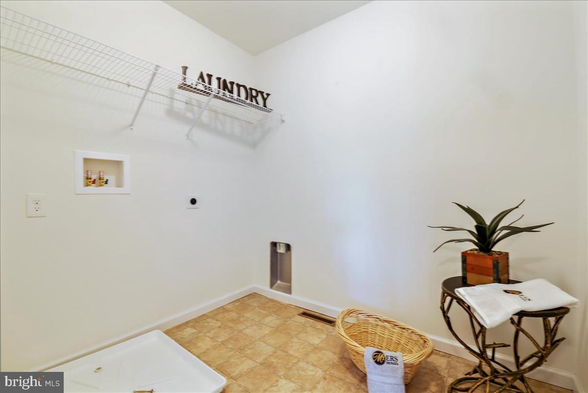 55 Fox Run Road Hanover, PA 17331 - Photo 16 of 26 Gallery Image 16