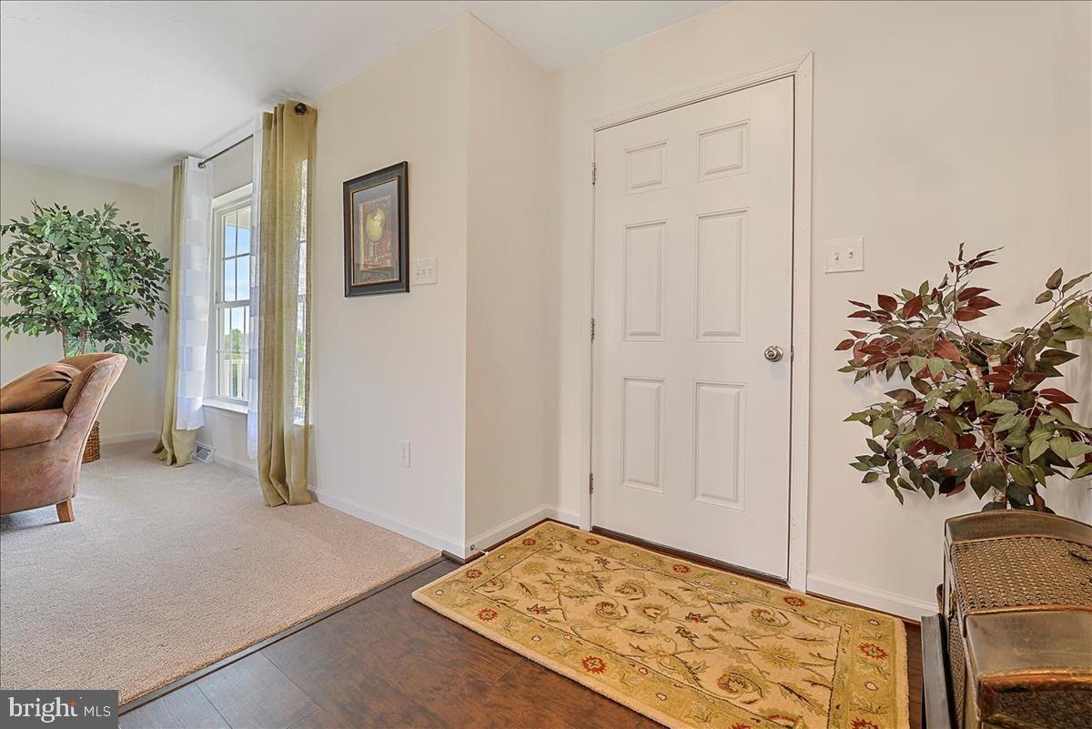 55 Fox Run Road Hanover, PA 17331 - Photo 4 of 26 Gallery Image 4