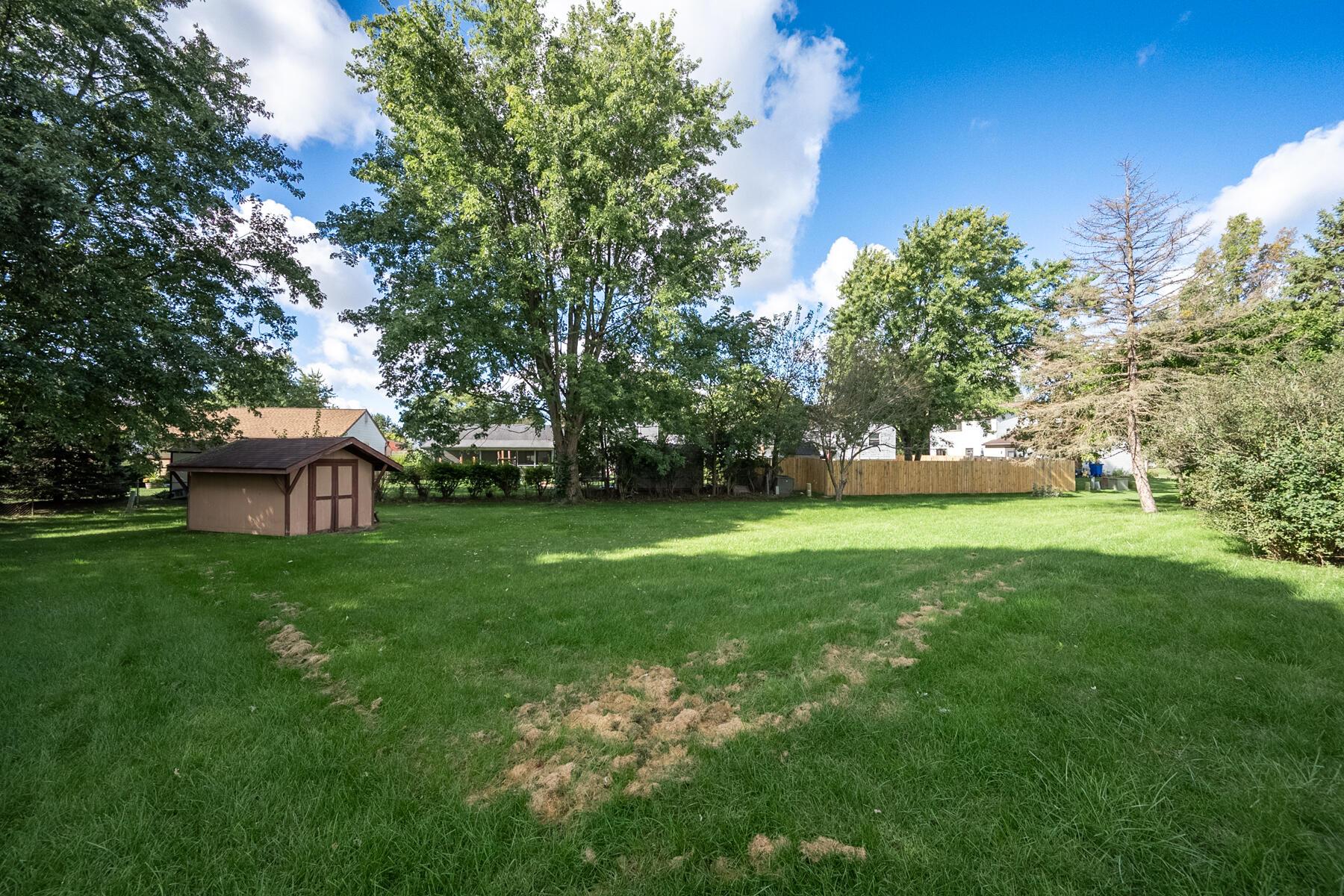 136 East Branch Road Delaware, OH 43015 - Photo 9 of 36 backyard
