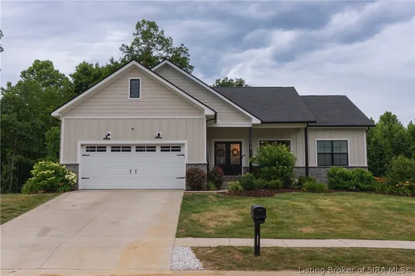 $399,900 | 808 Kings Court, Memphis, IN 47143