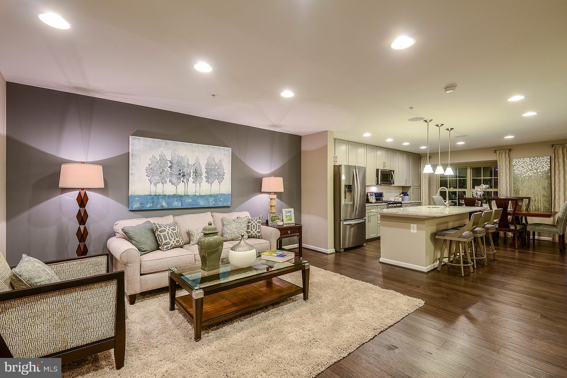 9960 Ravenhurst Road Middle River, MD 21220 - Photo 4 of 11 Family Room