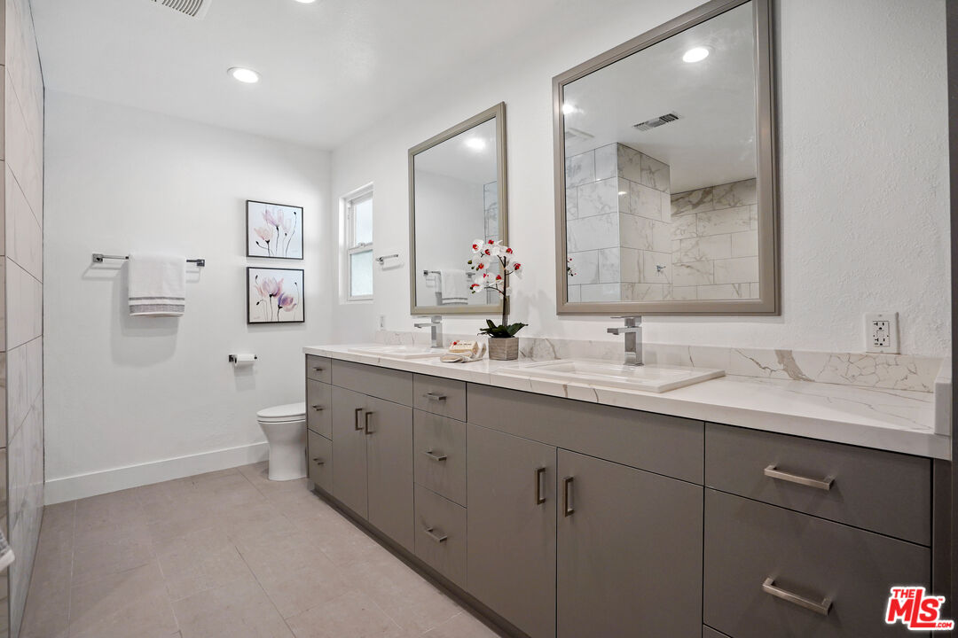 17211 Parthenia Street Northridge, CA 91325 - Photo 25 of 58