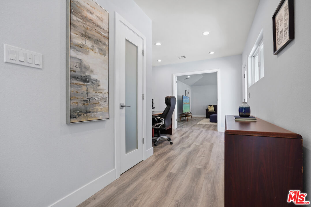 17211 Parthenia Street Northridge, CA 91325 - Photo 34 of 58