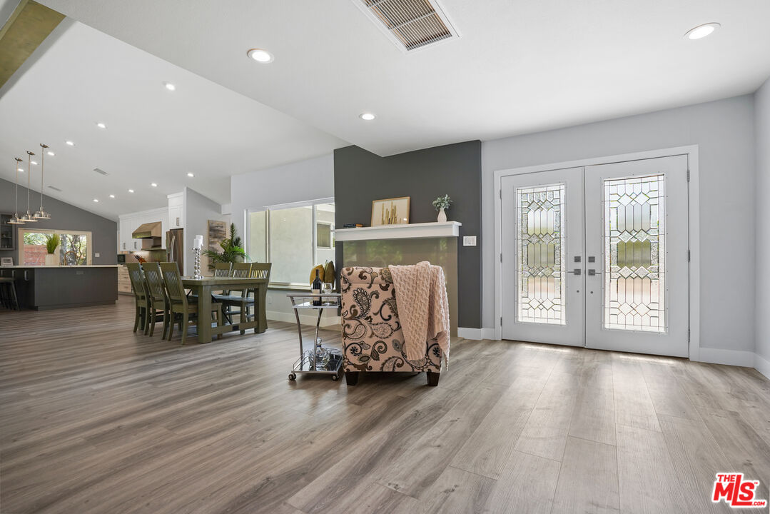 17211 Parthenia Street Northridge, CA 91325 - Photo 46 of 58