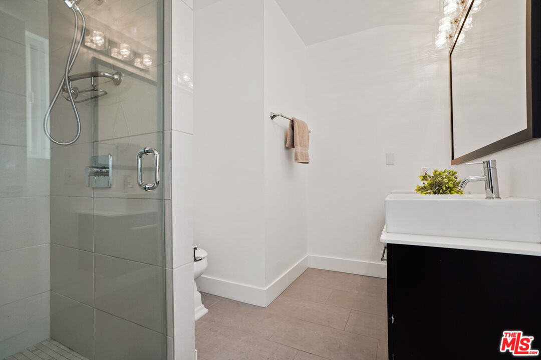 17211 Parthenia Street Northridge, CA 91325 - Photo 51 of 58