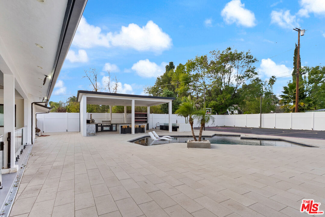 17211 Parthenia Street Northridge, CA 91325 - Photo 54 of 58