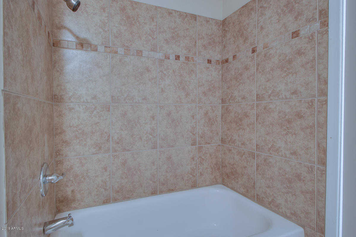 3826 West Griswold Road Phoenix, AZ 85051 - Photo 19 of 29 3826-W-Griswold-Road-28