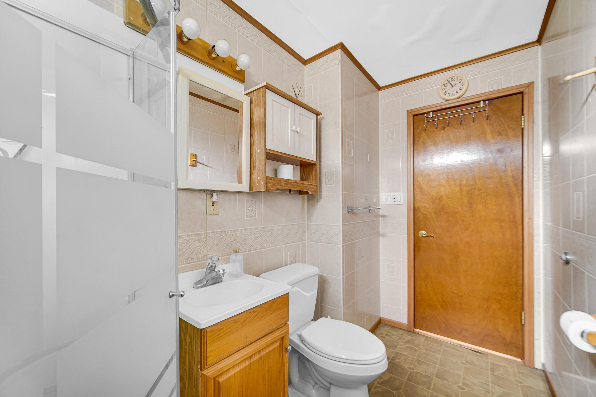 4535 Liverpool Road Lake Station, IN 46405 - Photo 15 of 18 1920x1280