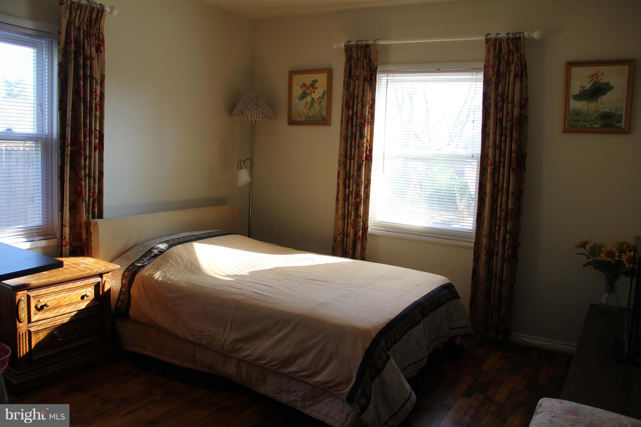 3917 Chantilly Road Chantilly, VA 20151 - Photo 10 of 22 Bedroom