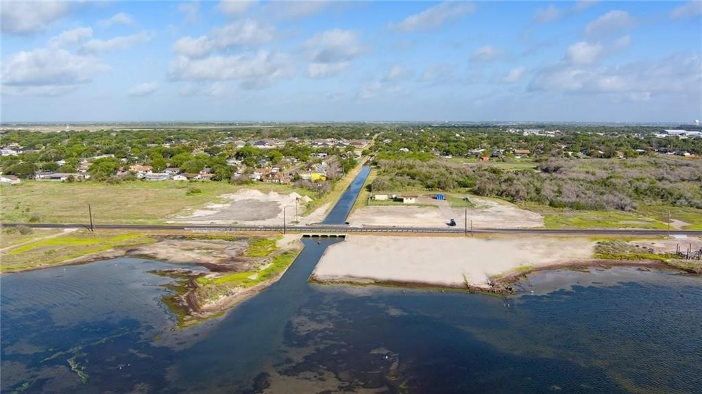 2849 Laguna Shores Road Corpus Christi, TX 78418 - Photo 10 of 10 a view of an ocean and beach