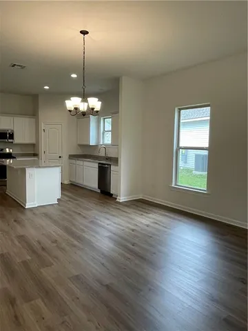 $2,300 | Undisclosed Address, Covington, LA 70433