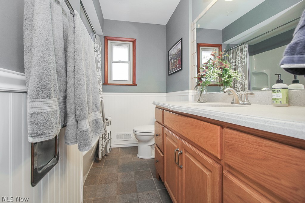 4501 Tiedeman Road Cleveland, OH 44144 - Photo 9 of 35 Gallery Image 9