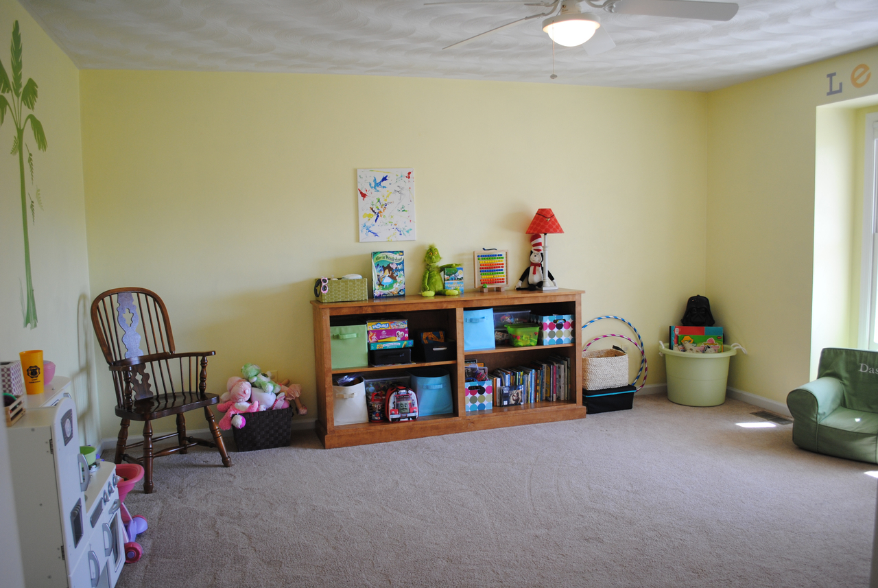 47 Eleanor Lane Blue Ridge, VA 24064 - Photo 14 of 43 a children room with toys