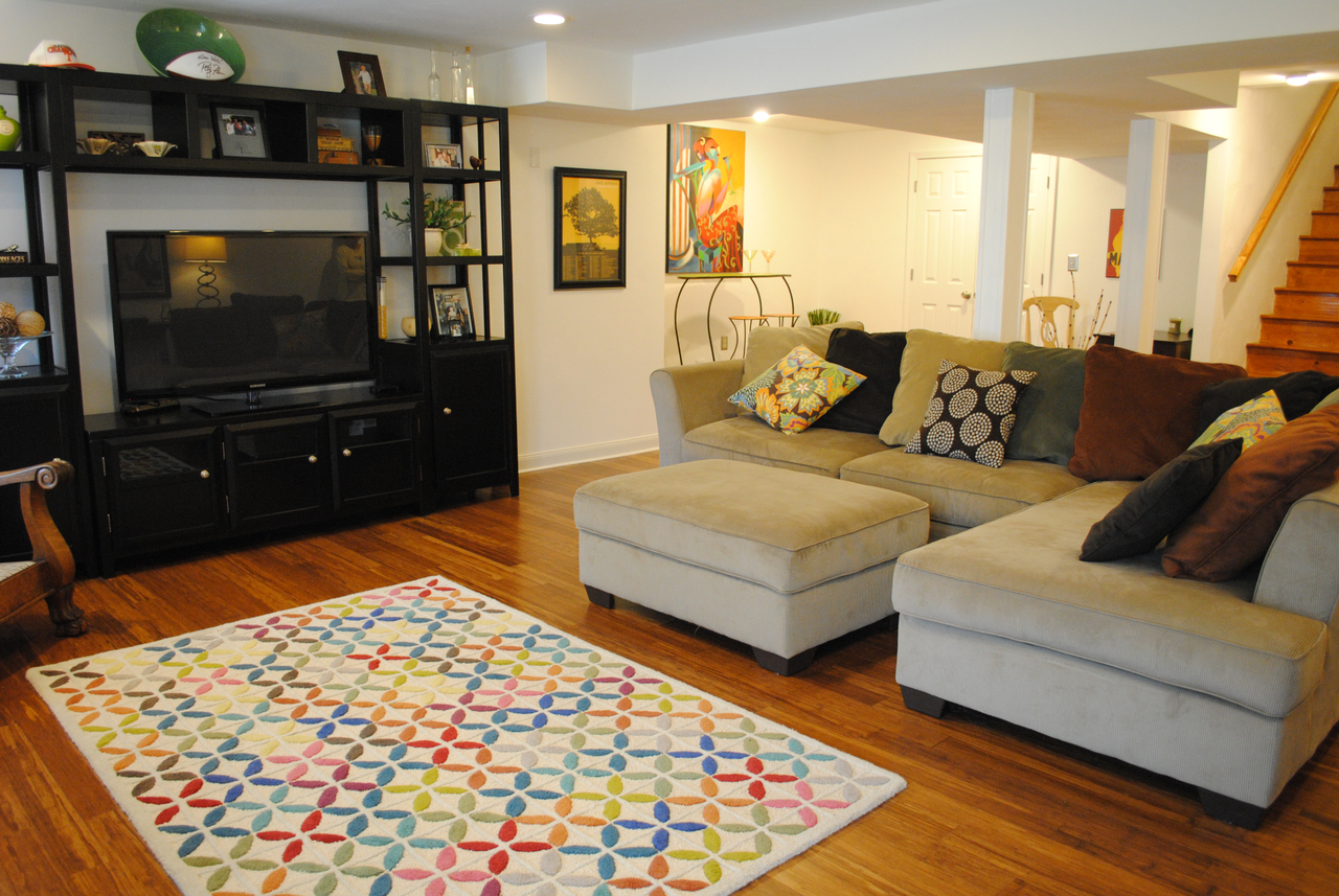 47 Eleanor Lane Blue Ridge, VA 24064 - Photo 31 of 43 a living room with a couch and a flat screen tv