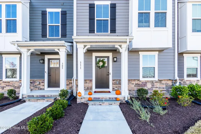 $359,000 | 311 Fost Boulevard, Moyock, NC 27958