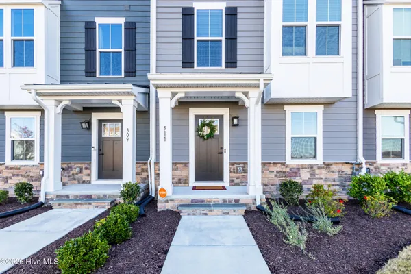 $355,000 | 311 Fost Boulevard, Moyock, NC 27958