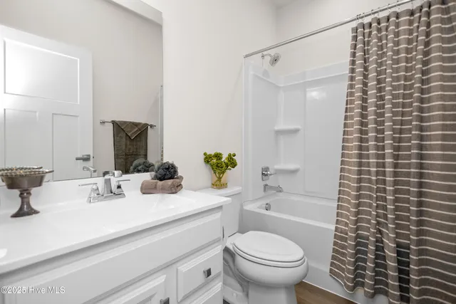 $359,000 | 311 Fost Boulevard, Moyock, NC 27958