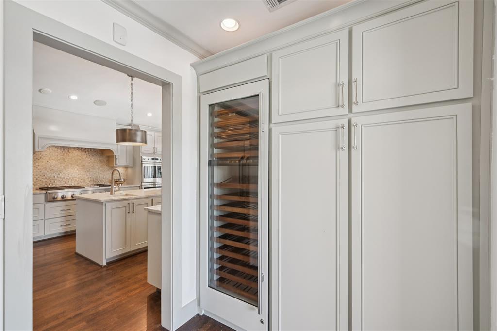 5818 Gramercy Place Dallas, TX 75230 - Photo 17 of 40