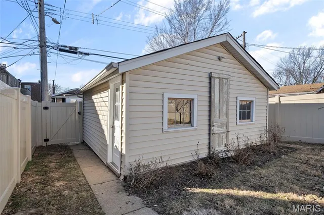 $265,000 | 3406 Juniata Street, St. Louis, MO 63118