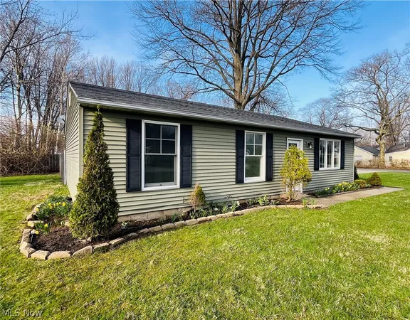 $200,000 | 7063 Lake Road, Madison, OH 44057