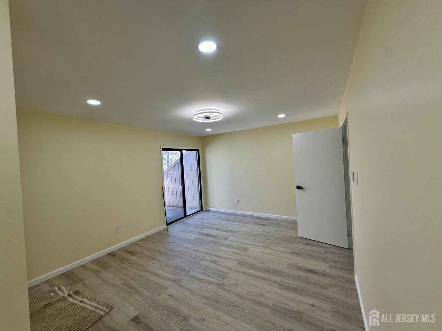 1502 Bromley Estate Clementon, NJ 08021 - Photo 8 of 18