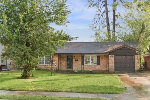 $1,795 | 4913 Nina Lee Lane, Houston, TX 77092