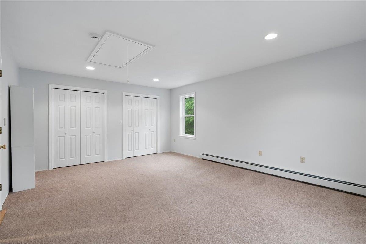 240 Sandown Road Chester, NH 03036 - Photo 30 of 41